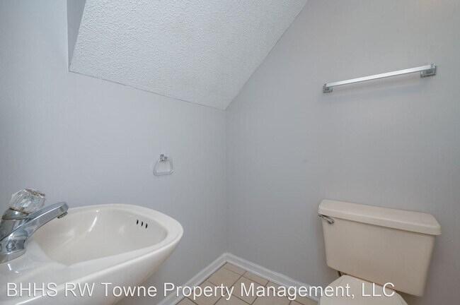 Foto del edificio - 3 br, 2.5 bath House - 850 Worcester Way