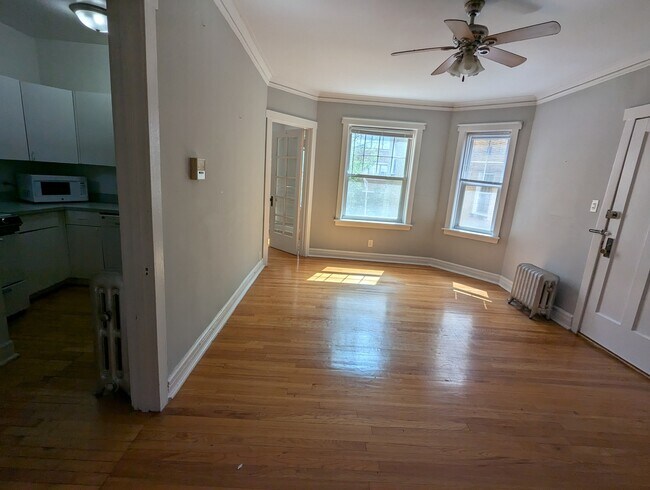 Foto del edificio - 4406 N Rockwell St