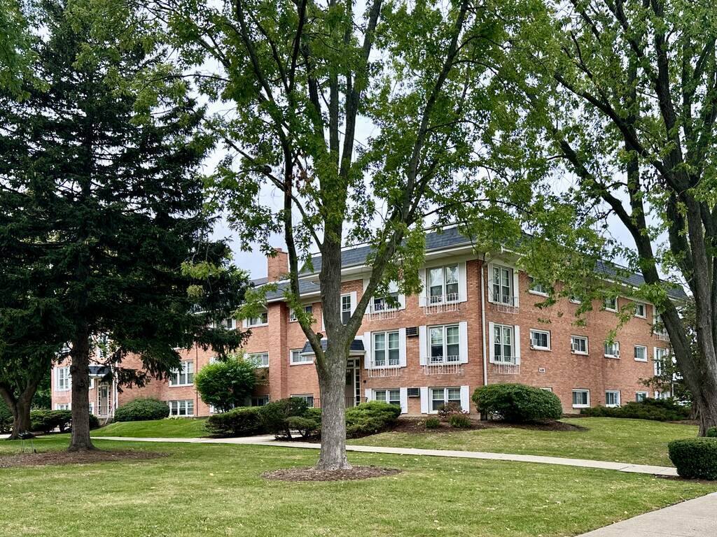 Primary Photo - 630 Lincoln Ave