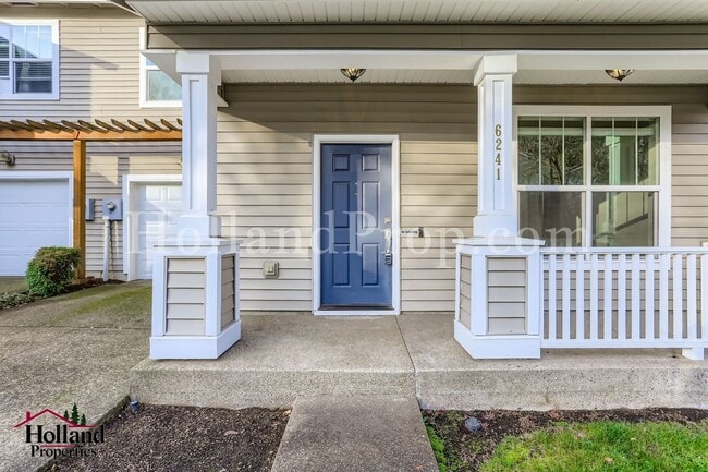 Building Photo - Charming 3-Bedroom Beaverton Townhome with Attached Garage!