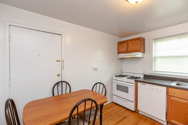 Foto del edificio - 4252 W Nelson St