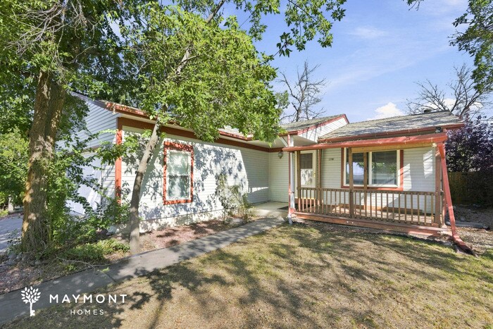 Foto del edificio - Charming Aurora Home with Deck