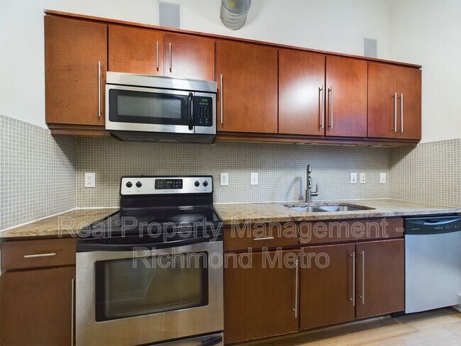 Foto del edificio - 815 Perry St