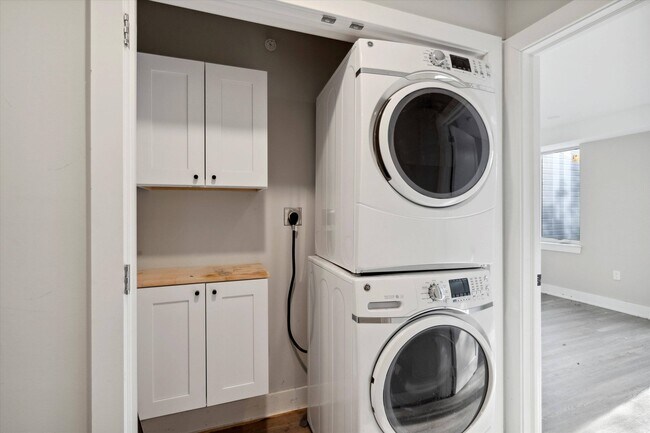 Foto del edificio - 1618 N Sydenham St