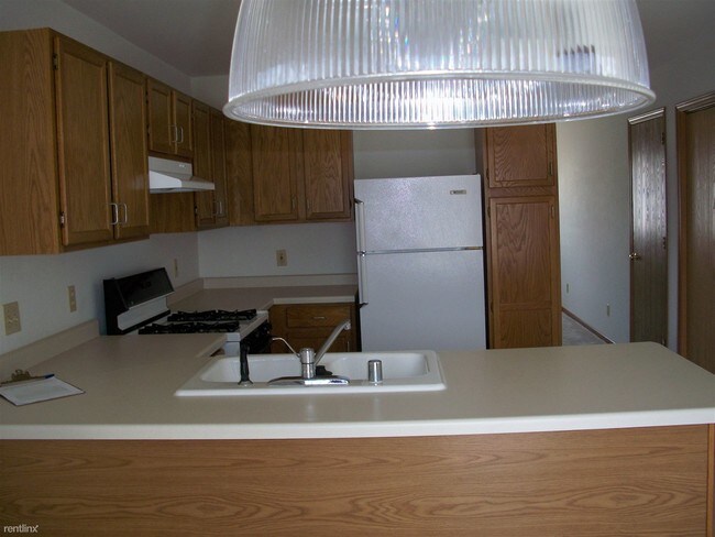 Building Photo - 2051 Cliff Alex Ct S