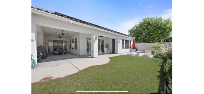 Building Photo - 16120 Match Pointe Ct