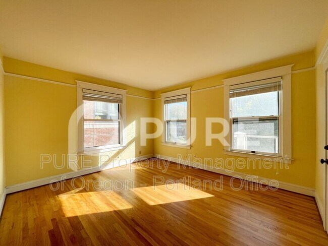 Foto del edificio - 2167 SW Yamhill St