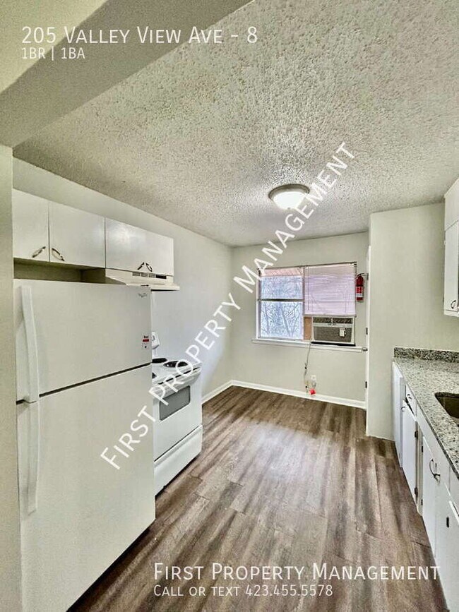 Foto del edificio - 205 Valley View Ave