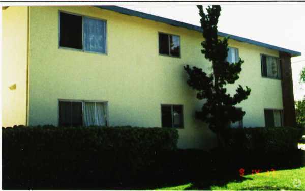 Building Photo - 1532 Eden Ave