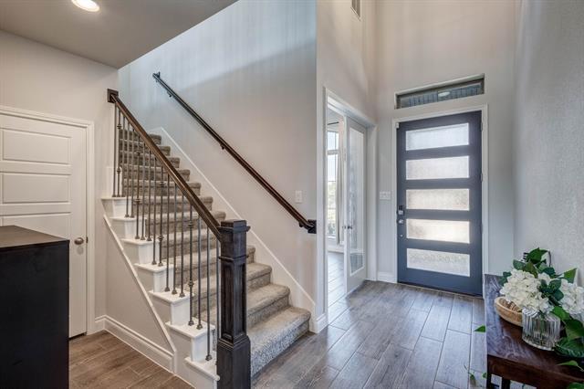 Building Photo - 830 Knoxbridge Rd