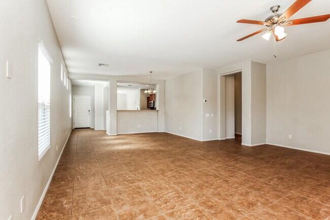 Foto del edificio - 5438 W Pollack St