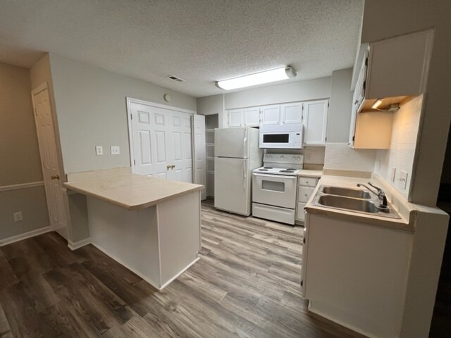 Foto del edificio - 2909 Spring Garden St