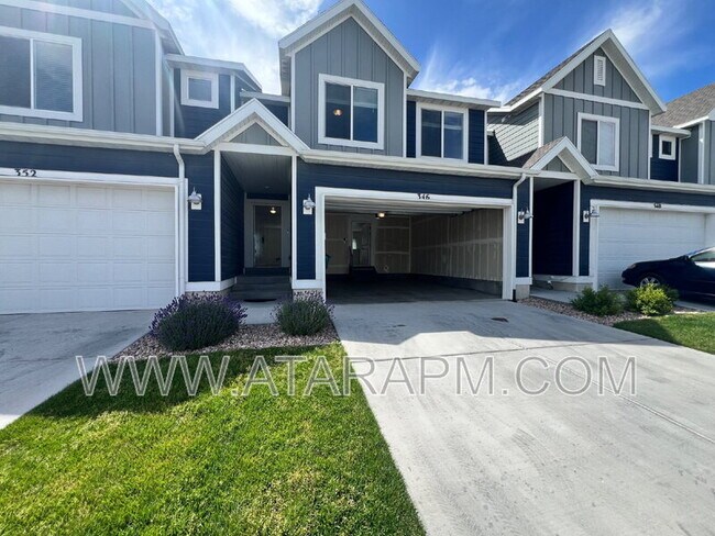 Foto del edificio - 346 Grassland Dr
