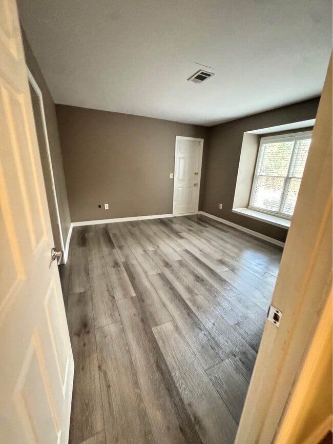 Foto del edificio - 601 Abingdon Way