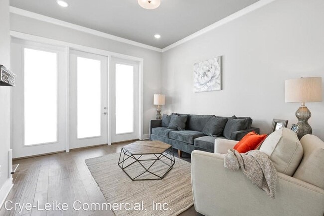 Building Photo - 1 br, 2 bath House - 1577 Sinclair Ave 2