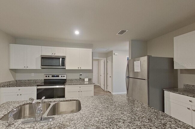 Building Photo - 9117 Aegean Cir