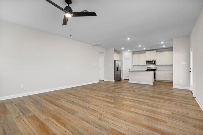 Foto del edificio - 10807 Hickory Ln
