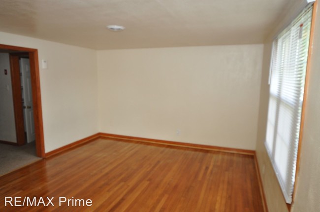 Building Photo - 3 br, 2 bath House - 5900 Arden Street