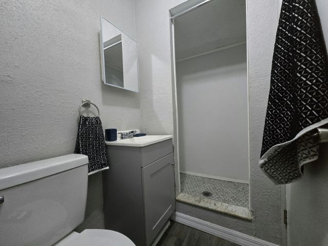 Foto del edificio - 12840 Seminole Blvd