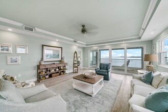 Harborside Residences Luxury Rental Community photo'