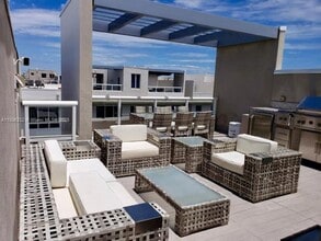 Building Photo - 6660 NW 105th Ct Building Photo - 6660 NW 105th Ct