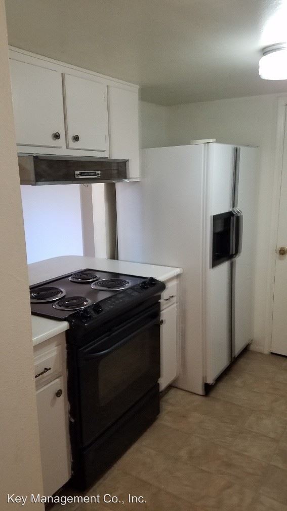 Building Photo - 3354 W Las Palmaritas Dr
