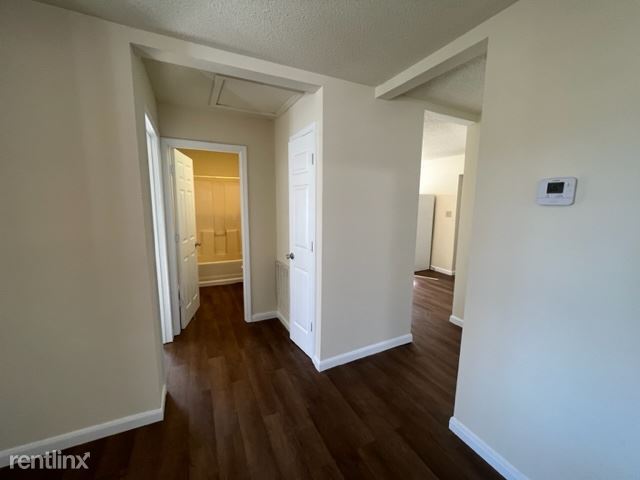 Building Photo - 2 br, 1 bath House - 111 Shaw St