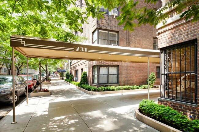 Foto del edificio - 231 E 76th St