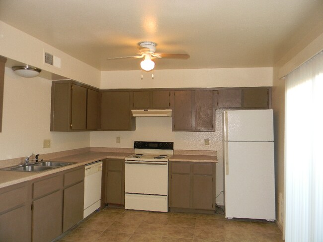 Foto del edificio - 13230 North 21st Pl