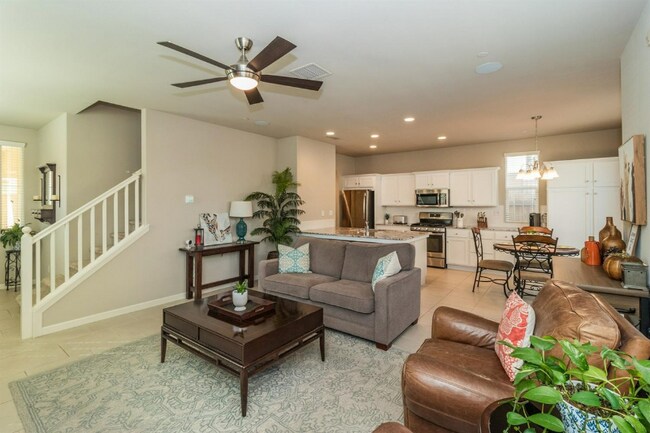 Building Photo - 1579 Lambourn Way