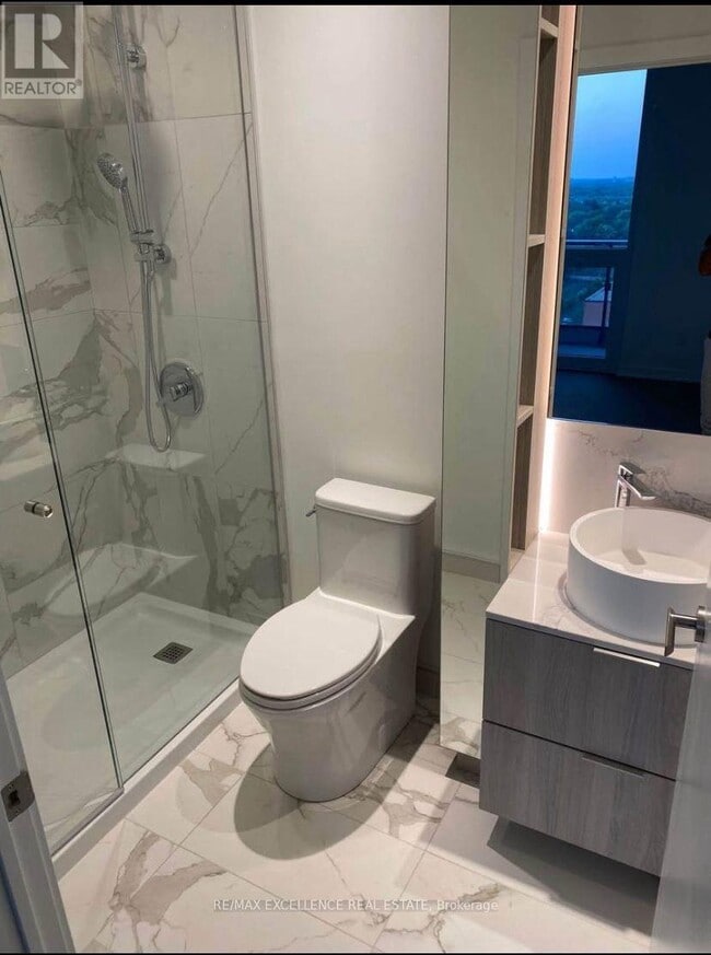 Building Photo - 28 Ann St