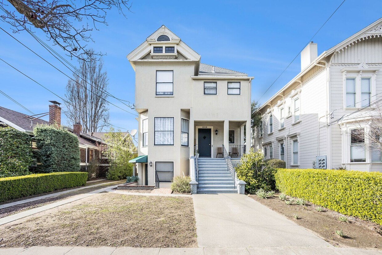 Primary Photo - 1529 Union St