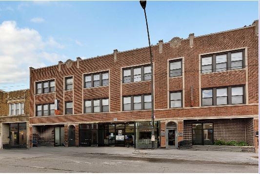 Primary Photo - Lawrence 2607 W