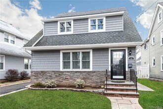 Building Photo - 9 Capitol Ave