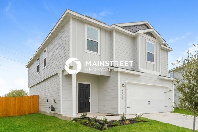 Foto del edificio - 4 Bedroom Pet-Friendly Home in New Braunfels, TX with Main Street Renewal