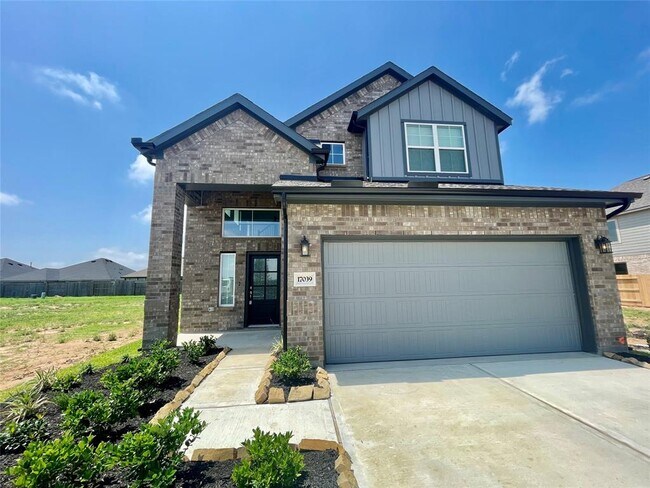 Building Photo - 17039 Lilac Paxton Ln