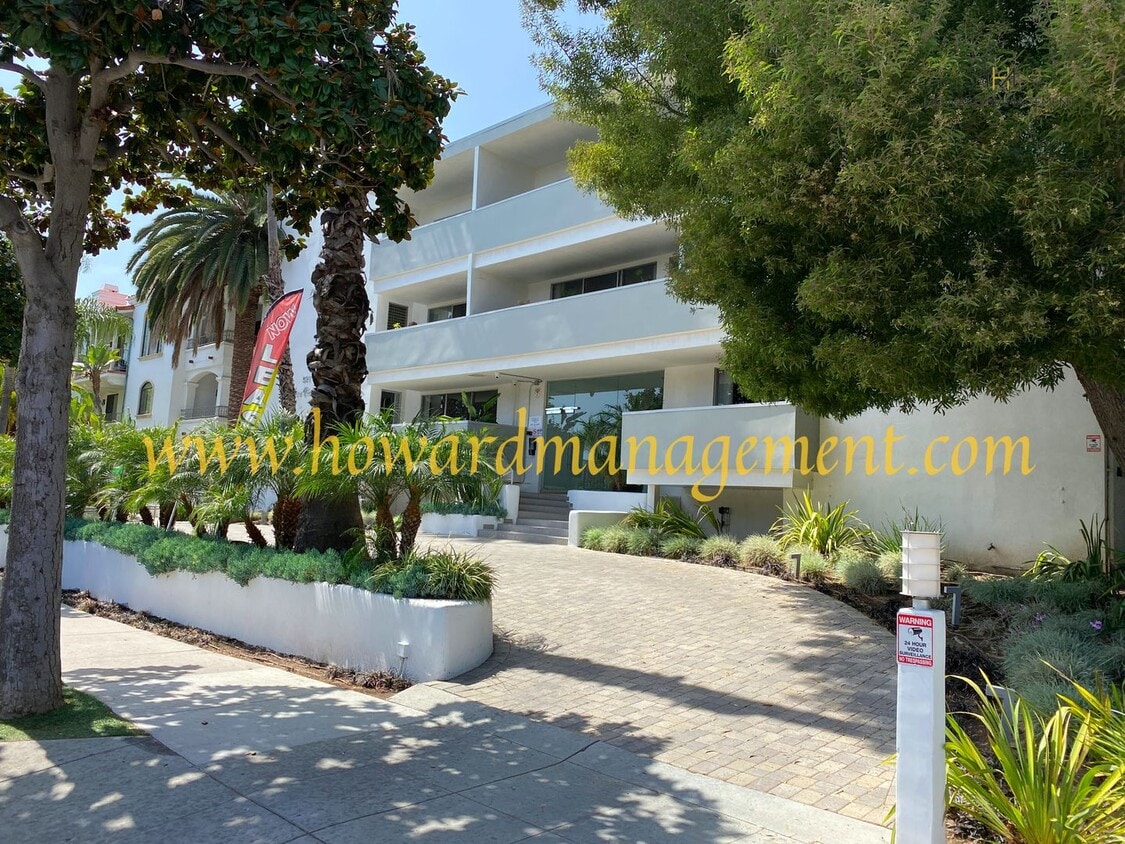 Building Photo - Chanteclair