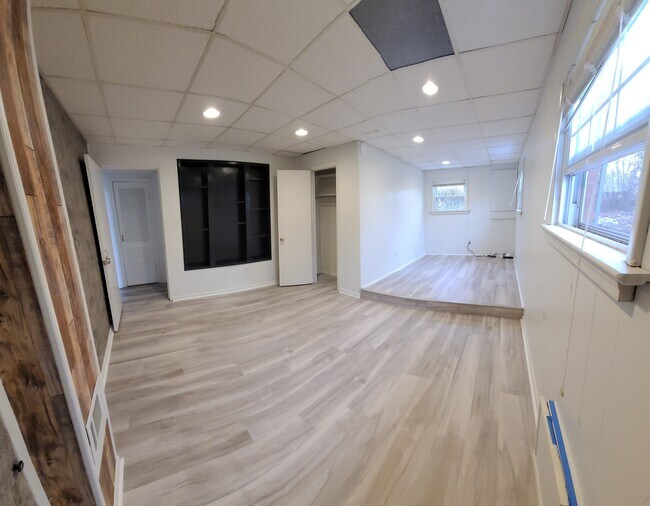 7716 Ontario Rd, Gainesville, VA 20155 Apartments in Gainesville, VA