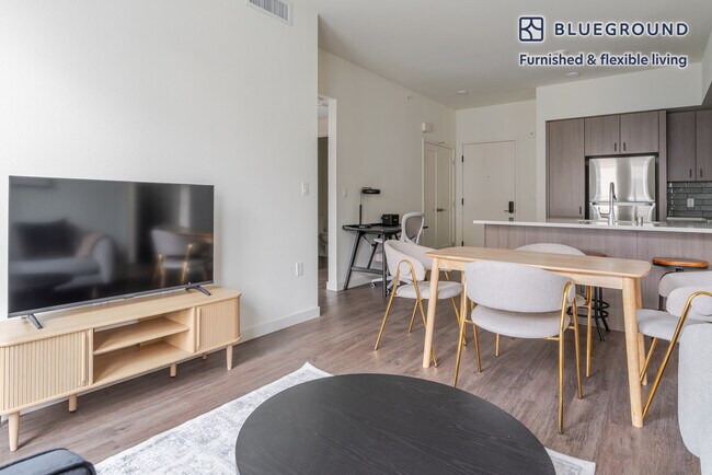 Foto del edificio - 100 Callan Ave