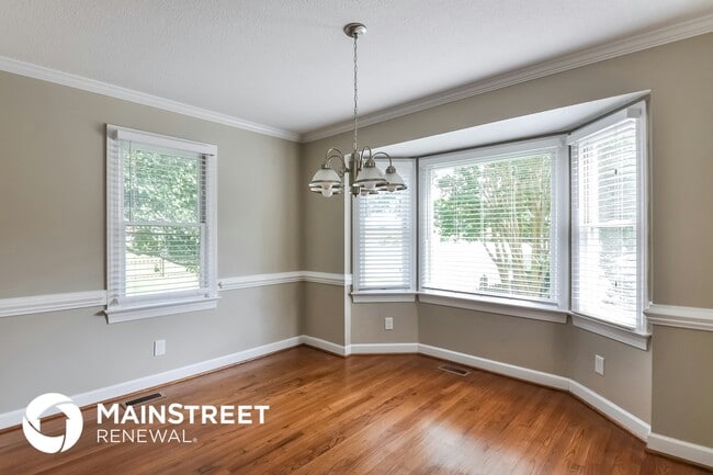 Foto del edificio - 17 Brookwood Dr