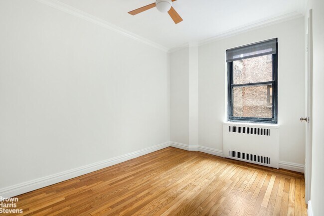 Foto del edificio - 155 W 71st St