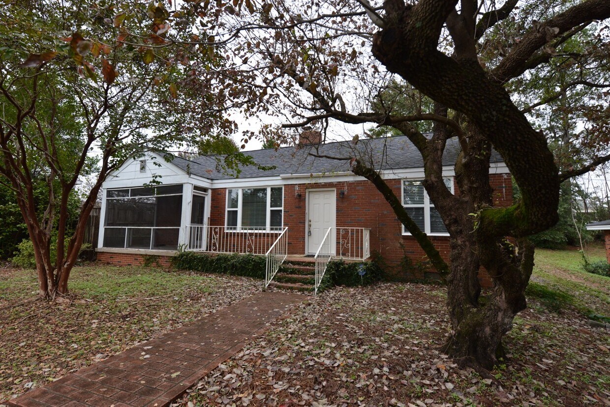 Primary Photo - 1133 Carolina Ave