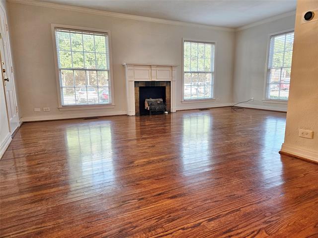 Foto del edificio - 6904 Westchester Dr