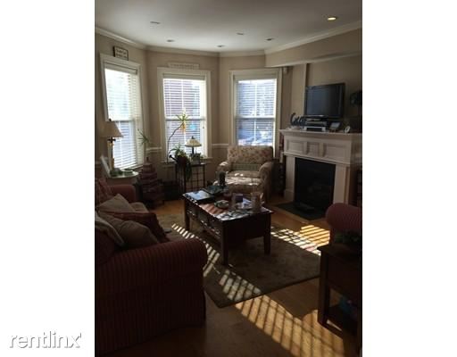 Foto del edificio - 756 E 3rd St