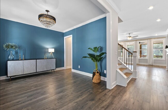 Building Photo - 217 Tumbling River Dr