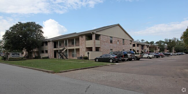Brookhollow Apartaments - Brookhollow Apartments