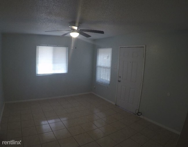8944 Robert Dr El Paso Tx 79904 Als Apartments Com Primary Photo 8944 Robert Dr