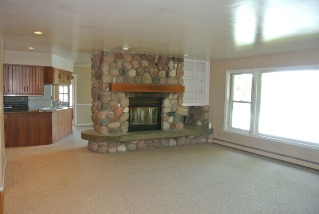 Building Photo - 11525 Little Hill Pt