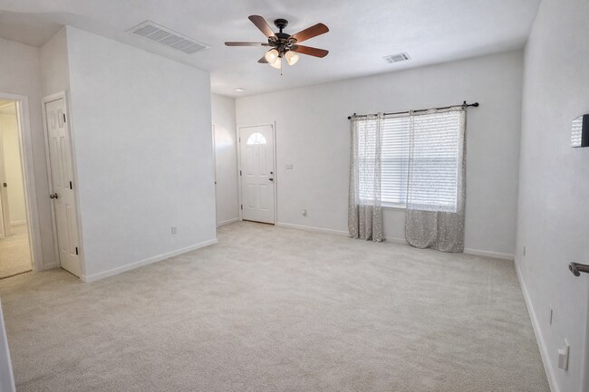 Foto del edificio - 508 E Grant Ave