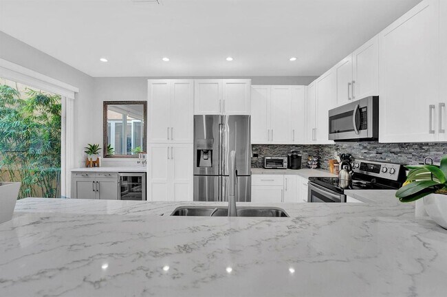Foto del edificio - 1546 Yellowheart Way